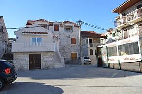 Mira 1 - Family Apartment - A Duje