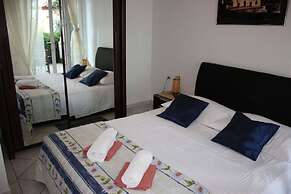 Niko - With Pool - A1