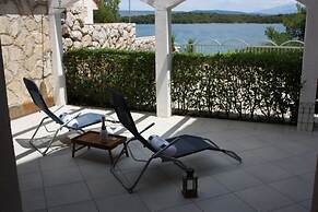 Niko - With Pool - A2