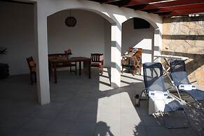 Niko - With Pool - A2