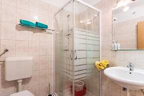 Višnja - Free Parking - A1