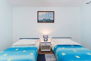 Zeljko - With Garden - SA2