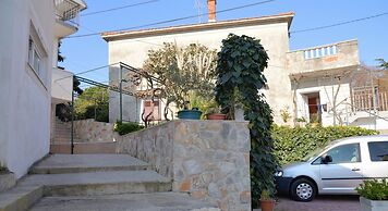 Mira - Apartment With 2 Parking Places - A1