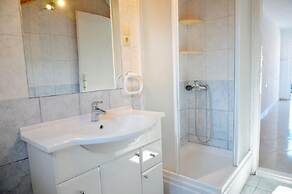 Mira - Apartment With 2 Parking Places - A1