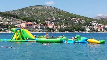 Mira - Apartment With 2 Parking Places - A1