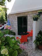 Petra - Apartments With Parking - SA1