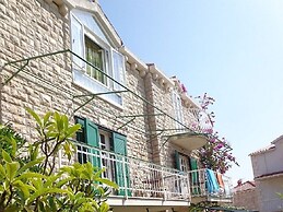 Brane - 150m From sea - SA4