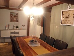 Tanja - Comfortable and Close to the sea - A1