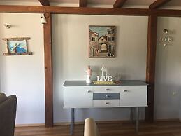 Tanja - Comfortable and Close to the sea - A1