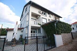 Zora - Garden Terrace and Grill - A2