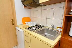 Zora - Garden Terrace and Grill - A2