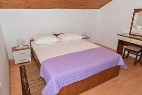 Vinko - 100m From Beach - A1