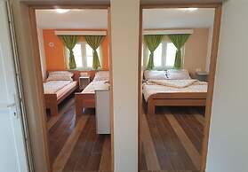 Tiho - Nice View - A3 kat II