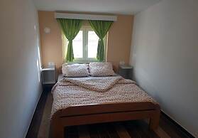 Tiho - Nice View - A3 kat II