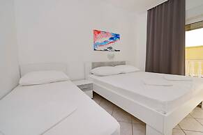 Zora - Garden Terrace and Grill - A6