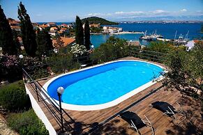 Novis - Close to the sea - A3 Maria