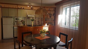 Petra - Apartments With Parking - A2