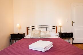 Sedam Bisera 11 - Charming & in Center - A2