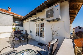 Sedam Bisera 11 - Charming & in Center - A2