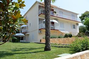 Kata - Modern & Close to the Beach - A5