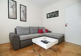 Snjezanal- in the Center - A1