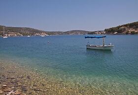 Vik - 60 m From the sea - A1