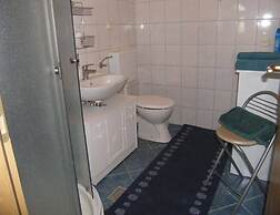 Marina - 50m From the Beach - A2