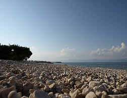 Marina - 50m From the Beach - A2