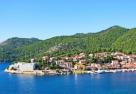 Velo - 10 m From sea - A1 Marija