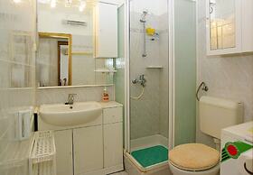 Velo - 10 m From sea - A1 Marija