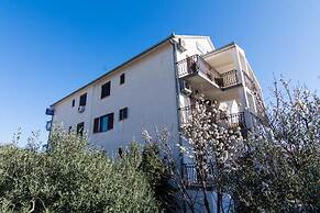 Mato - With Parking - SA1