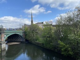 Captivating Apartment in Glasgow Westend, uk