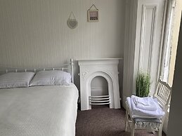 Captivating Apartment in Glasgow Westend, uk