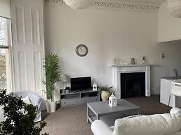 Captivating Apartment in Glasgow Westend, uk