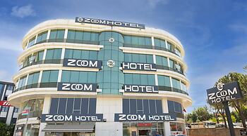 Zoom Hotel