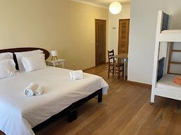 FreeSurfCamp & Hostel