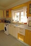 FreeSurfCamp & Hostel