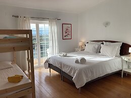 FreeSurfCamp & Hostel