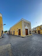 Buenosdias Izamal
