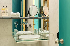 Covelo - The Original Rooms and Suites