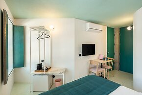 Covelo - The Original Rooms and Suites