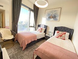 Dubai Hills Bespoke 4 Bedroom Villa