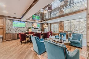 Corporate Suites at Victory Park Dallas