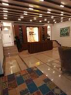 In Suit Luxury Hotel