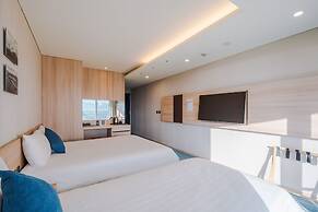 Hotel Bridge Seogwipo