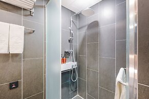 Hotel Bridge Seogwipo