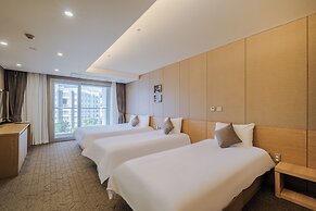 Hotel Bridge Seogwipo