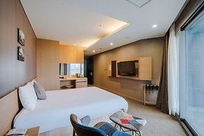 Hotel Bridge Seogwipo