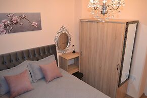 Family Apart Hotel 2022