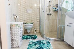 Family Apart Hotel 2022